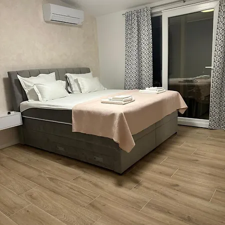 Nada Appartement Makarska